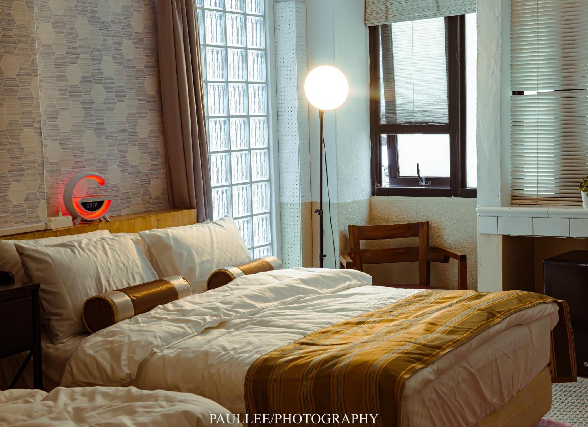 白狗公寓amo B&B市區金三角 東大門夜市 Hualien Buitenkant foto